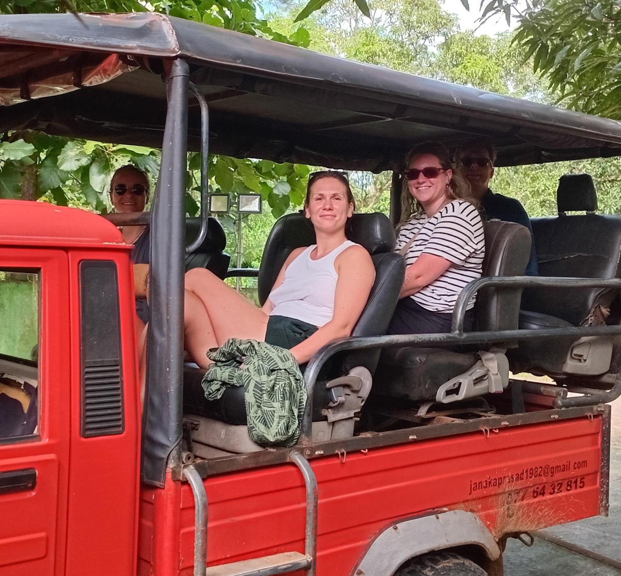 Elephant Paradise Safari Bungalow ウダワラウェ エクステリア 写真