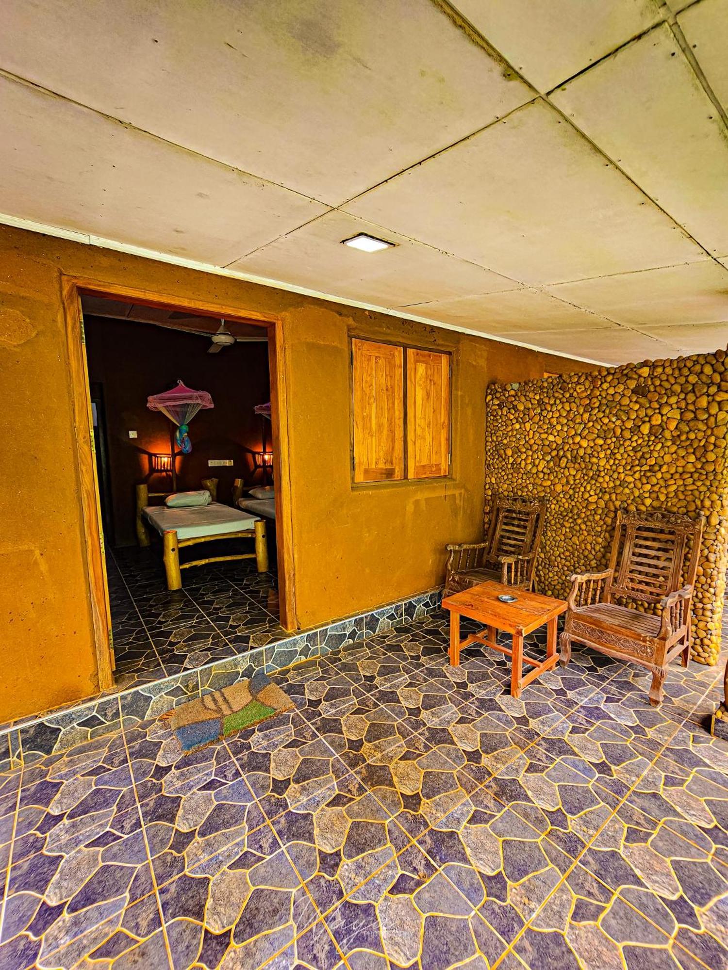 Elephant Paradise Safari Bungalow ウダワラウェ エクステリア 写真